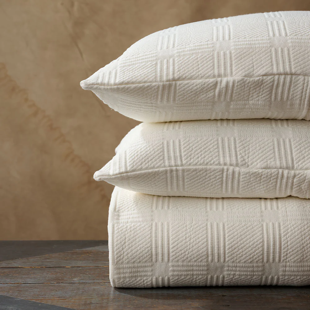 Best Selling Bedding - Red Land Cotton